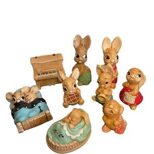 Vintage PenDelfin Rabbit Figurines Lot 9pc Hand Painted Stonecraft England Piano